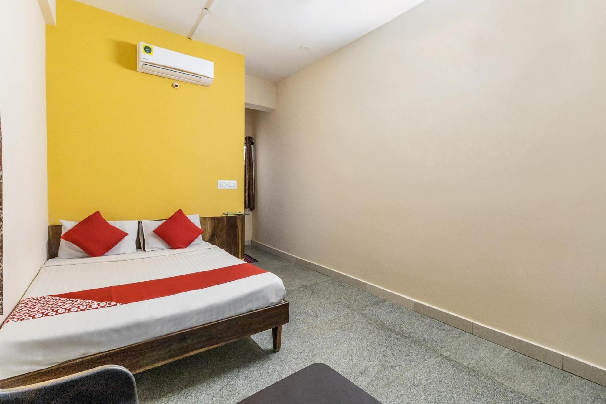 Hotel O Supriya Lodge Hassan Eksteriør bilde